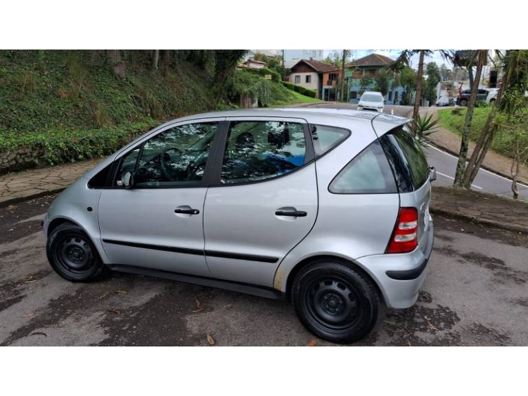 MERCEDES-BENZ - A 160 - 2004/2005 - Prata - R$ 21.900,00