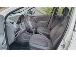 FIAT - PALIO - 2014/2014 - Branca - R$ 39.900,00