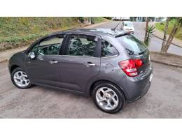 CITROËN - C3 - 2012/2013 - Cinza - R$ 38.900,00