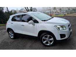 CHEVROLET - TRACKER - 2015/2015 - Branca - R$ 69.900,00