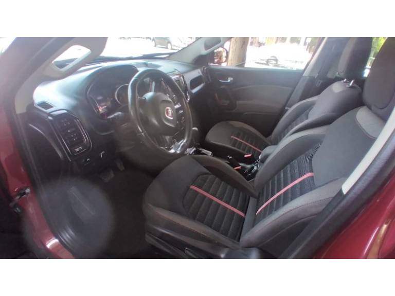 FIAT - TORO - 2019/2019 - Vermelha - R$ 109.900,00