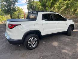 FIAT - TORO - 2018/2019 - Branca - R$ 105.900,00