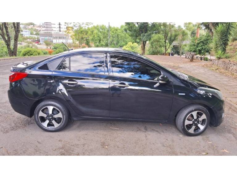 HYUNDAI - HB20 - 2015/2015 - Prata - R$ 58.900,00