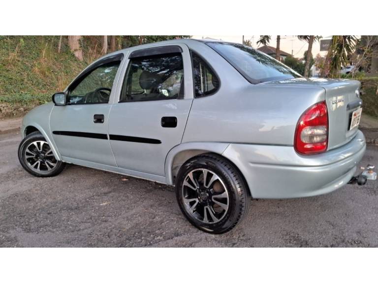 CHEVROLET - CORSA - 2003/2003 - Prata - R$ 19.900,00