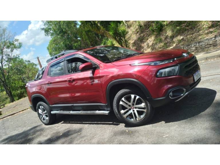 FIAT - TORO - 2019/2019 - Vermelha - R$ 109.900,00