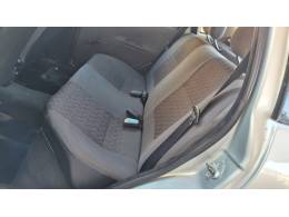 CHEVROLET - CORSA - 2003/2003 - Prata - R$ 19.900,00