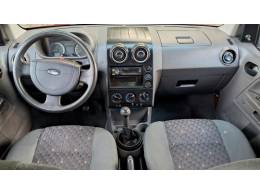 FORD - ECOSPORT - 2003/2004 - Vermelha - R$ 26.900,00
