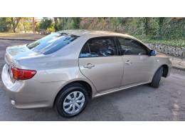 TOYOTA - COROLLA - 2008/2009 - Bege - R$ 53.900,00