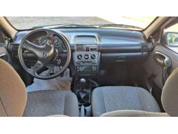 CHEVROLET - CORSA - 2003/2003 - Prata - R$ 19.900,00