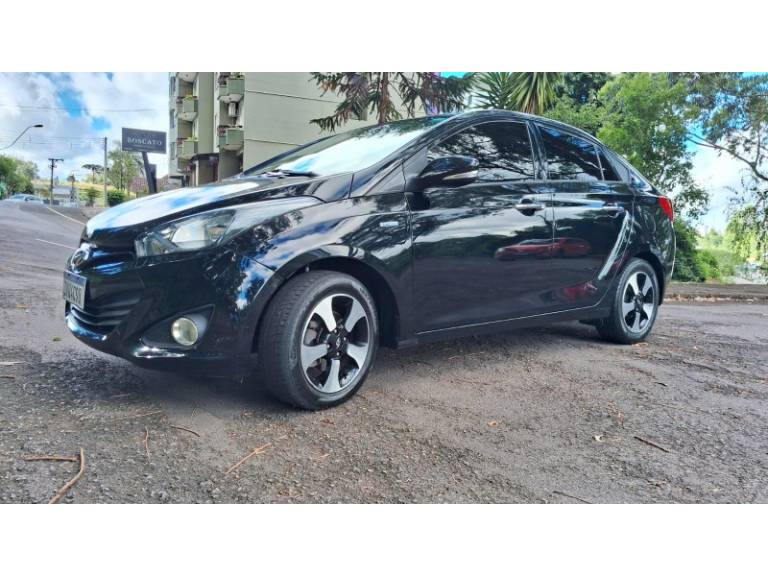 HYUNDAI - HB20 - 2015/2015 - Prata - R$ 58.900,00