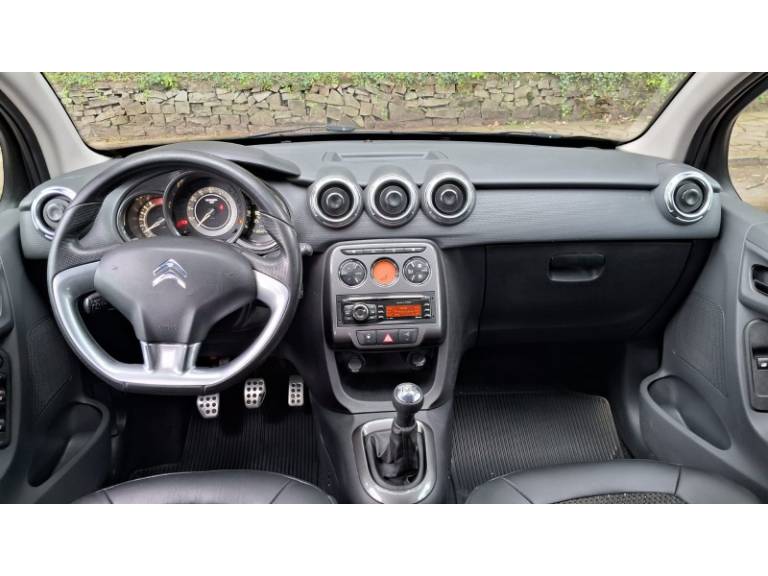 CITROËN - C3 - 2012/2013 - Cinza - R$ 38.900,00