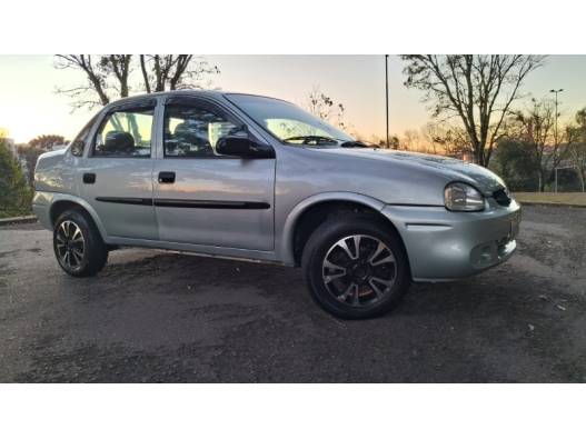CHEVROLET - CORSA - 2003/2003 - Prata - R$ 19.900,00