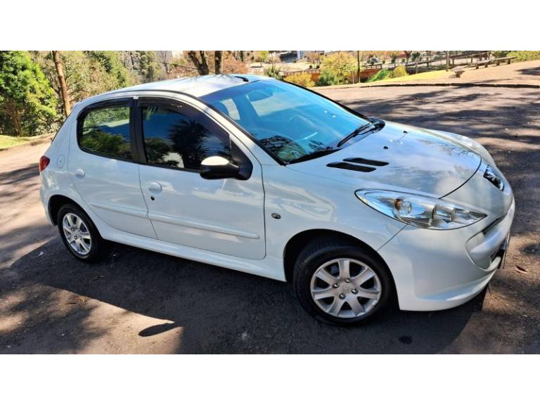 PEUGEOT - 207 - 2012/2012 - Branca - R$ 26.900,00